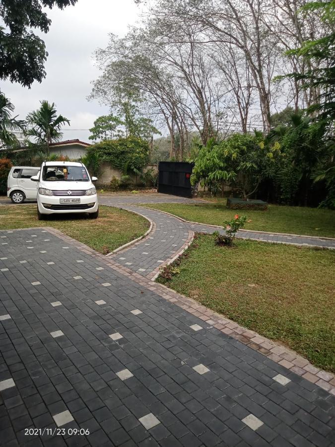 Discovery Resort Ratnapura Exterior photo